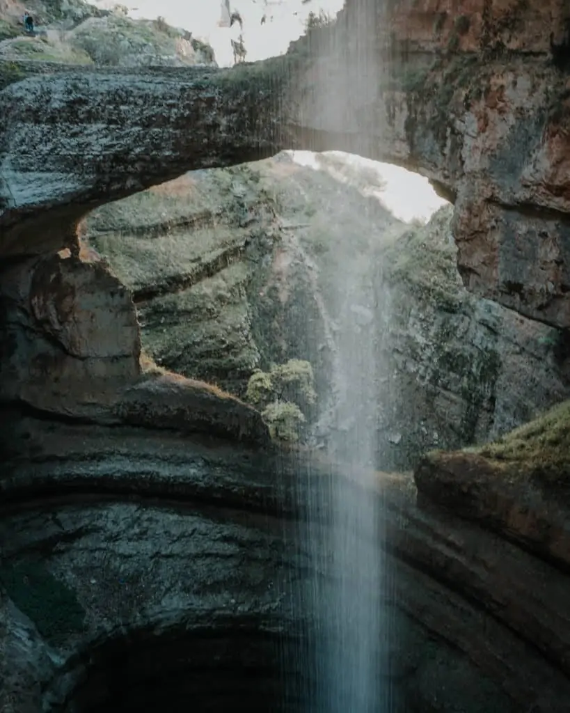 Baatara gorge wodospad